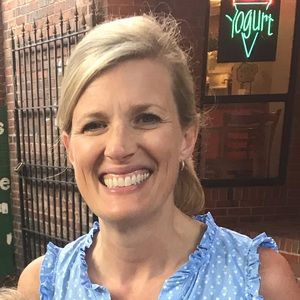 Meet your Posher, Angela